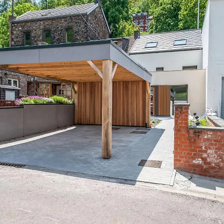 Modern In With A Jacuzzi * Marchin