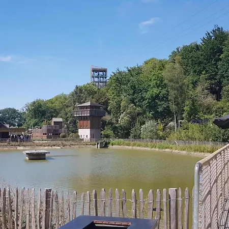 Comfort Near Historic Huy *