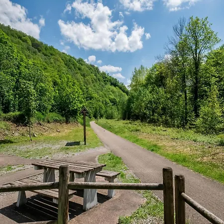 Tatil Evi Comfort Near Historic Huy Marchin